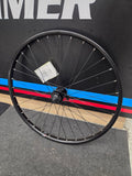 Etukiekko 27.5" musta QR 6-pultti