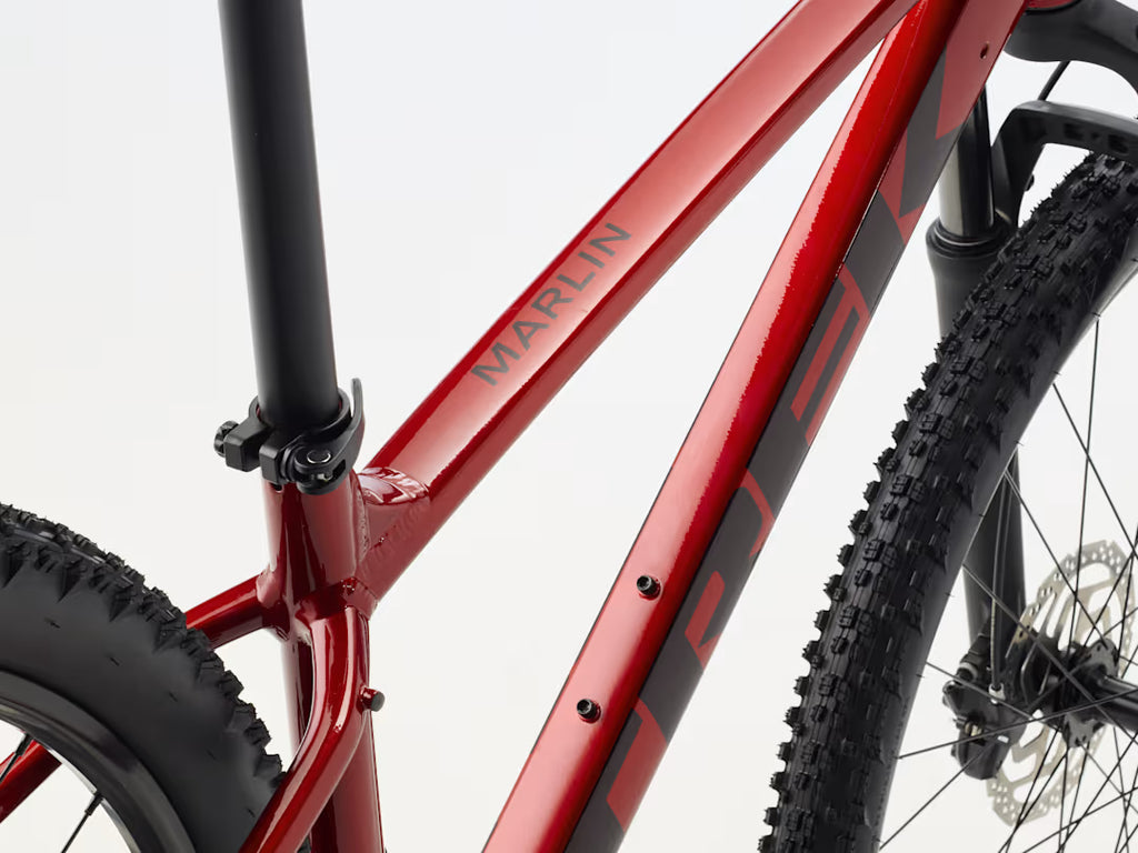 Trek Marlin 5 Gen 3 (2027) - Fury Red