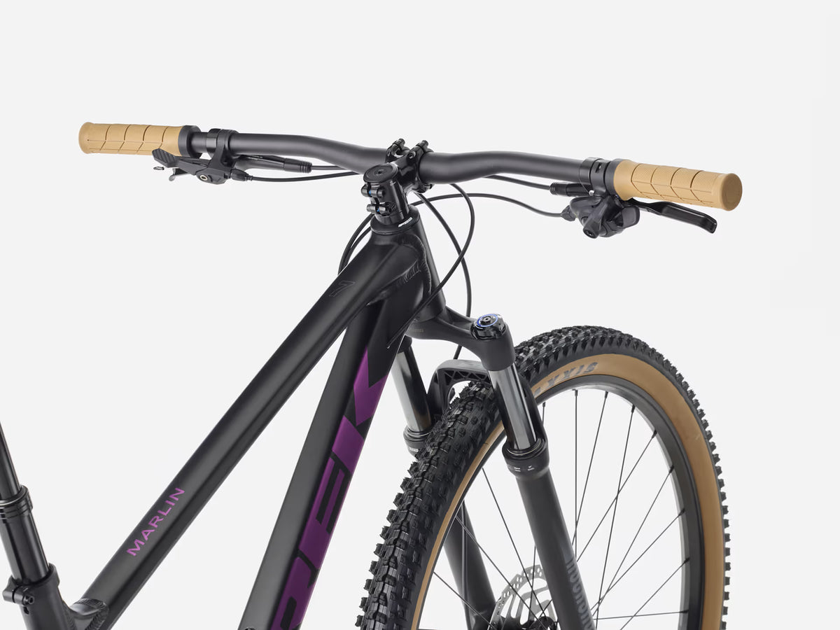Trek Marlin 7 Gen 3 - Matte Dark Web/Clear Gloss
