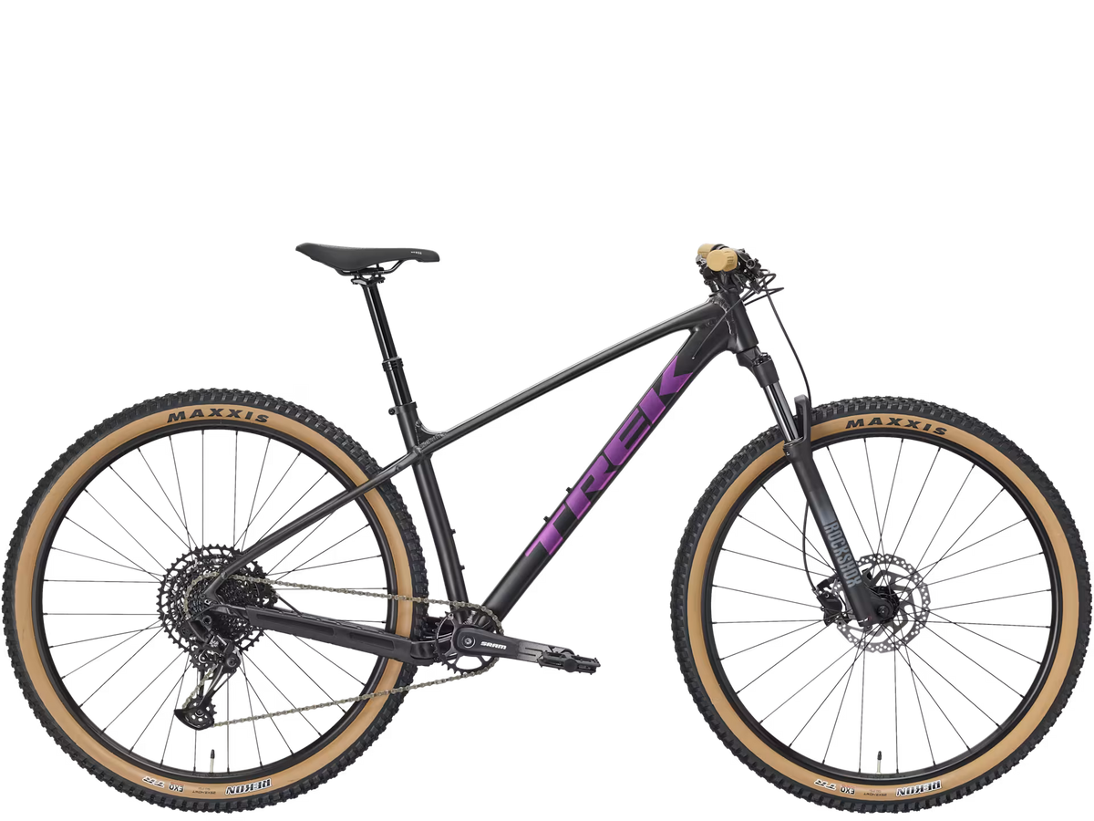 Trek Marlin 7 Gen 3 - Matte Dark Web/Clear Gloss