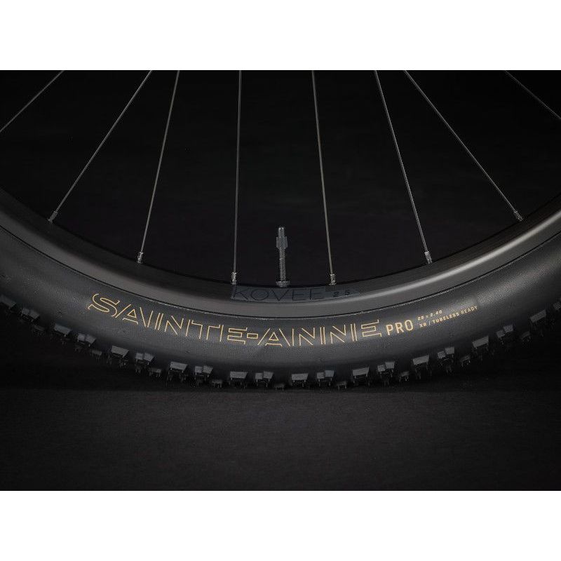 Trek Procaliber 6 - Satin Trek Black / Lithium Grey 6