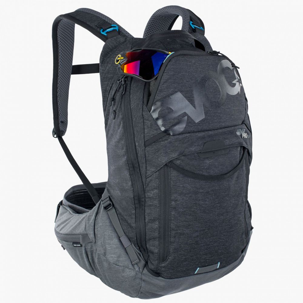 EVOC Trail Pro 16 - Black Carbon Grey S/M 3